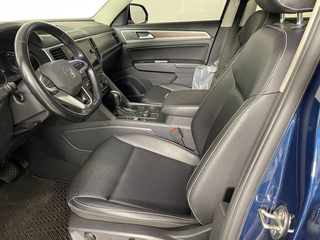 Used 2021 Volkswagen Atlas SE image 2