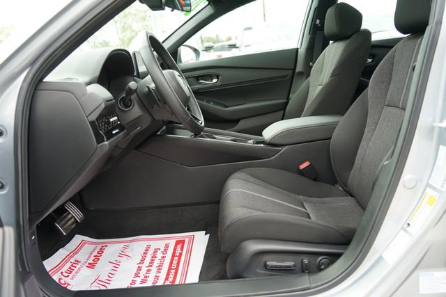 Used 2025 Honda Accord Sport image 11