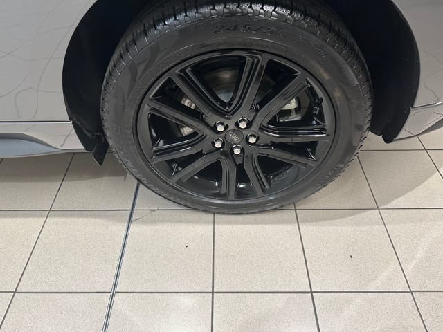 Certified 2024 Ford Edge ST-Line AWD/4WD image 27