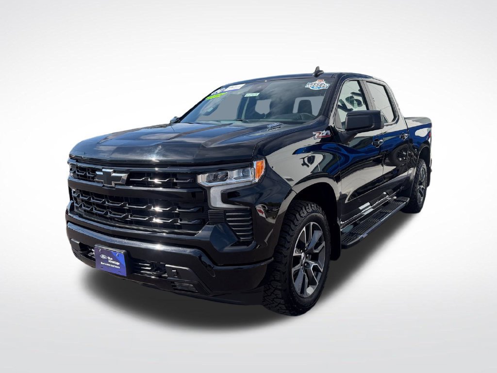 Used 2024 Chevrolet Silverado 1500 RST AWD/4WD image 5