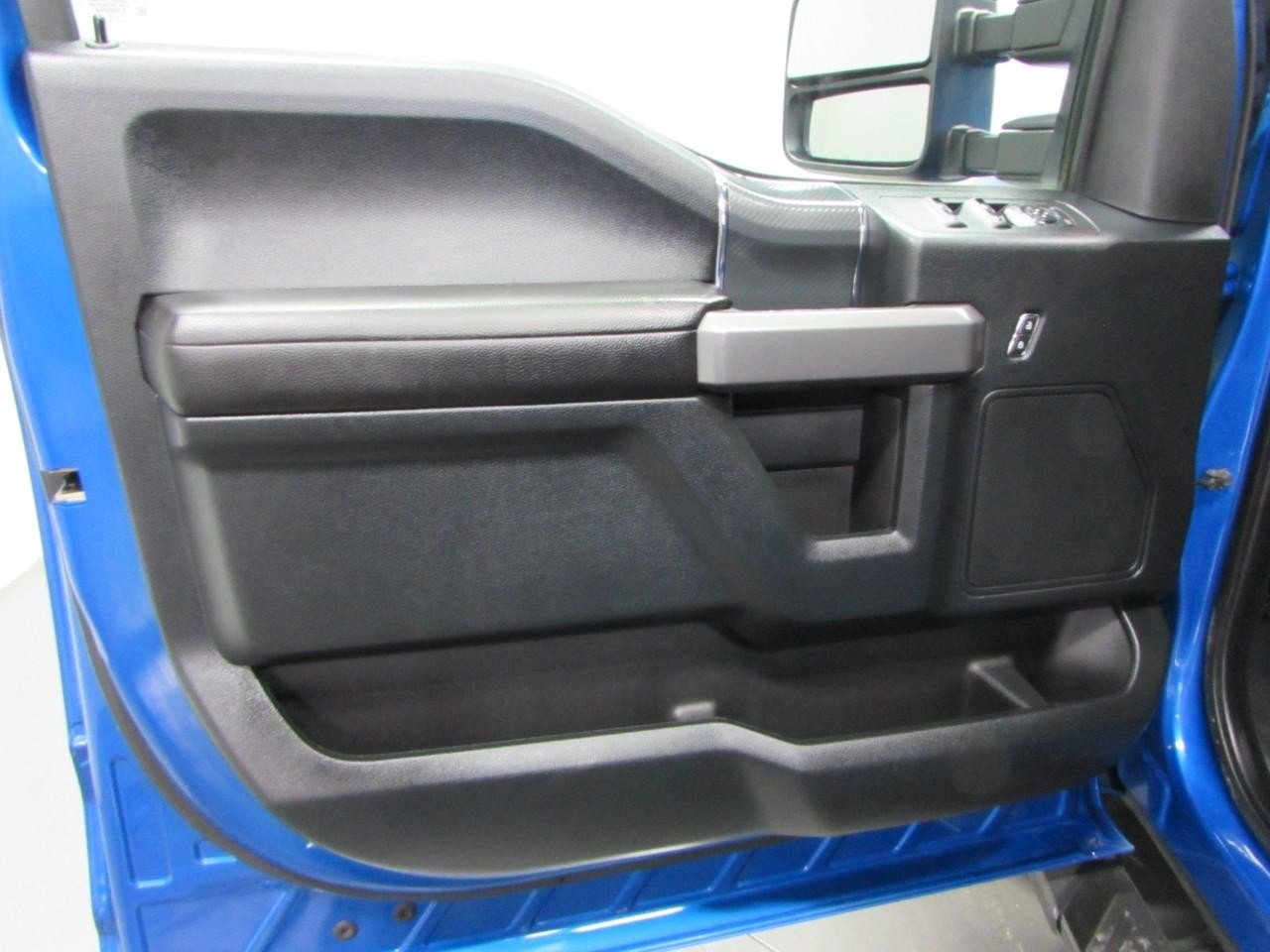 Certified 2019 Ford F150 XLT w/ Equipment Group 302A Luxury AWD/4WD image 12