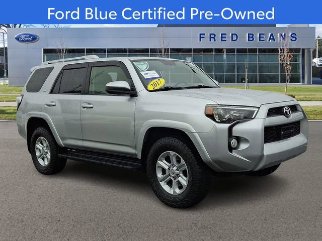 Used 2017 Toyota 4Runner SR5 image 6