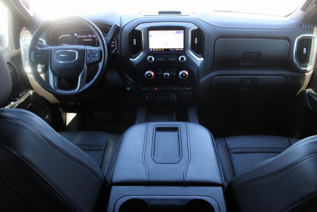 Used 2020 GMC Sierra 2500 Denali w/ Denali Ultimate Package image 13