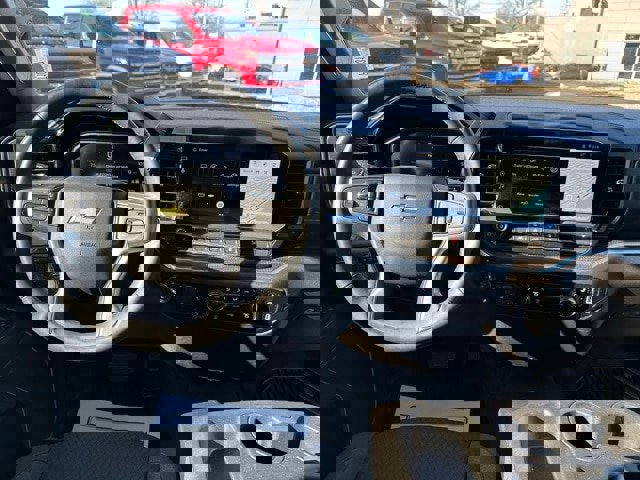 Used 2025 Chevrolet Silverado 1500 LT image 21