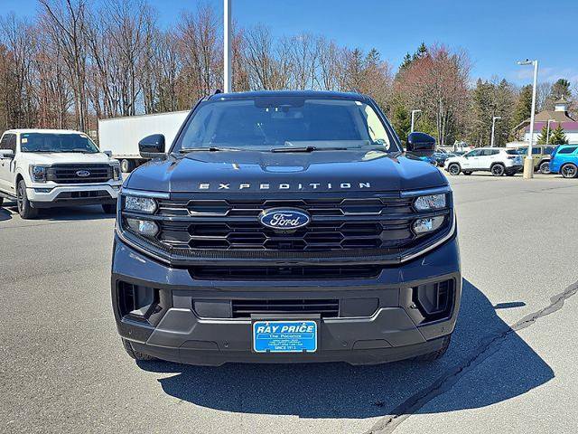 Certified 2025 Ford Expedition Max Active AWD/4WD image 2