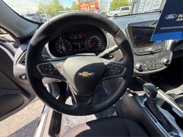 Used 2024 Chevrolet Malibu LT w/ Sport Edition FWD image 15