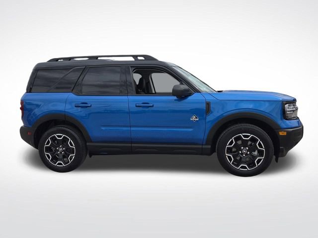 Certified 2025 Ford Bronco Sport Outer Banks w/ Outer Banks Tech Package+ AWD/4WD image 10