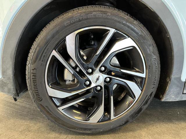 Used 2022 Chevrolet Bolt LT w/ Infotainment Package image 10