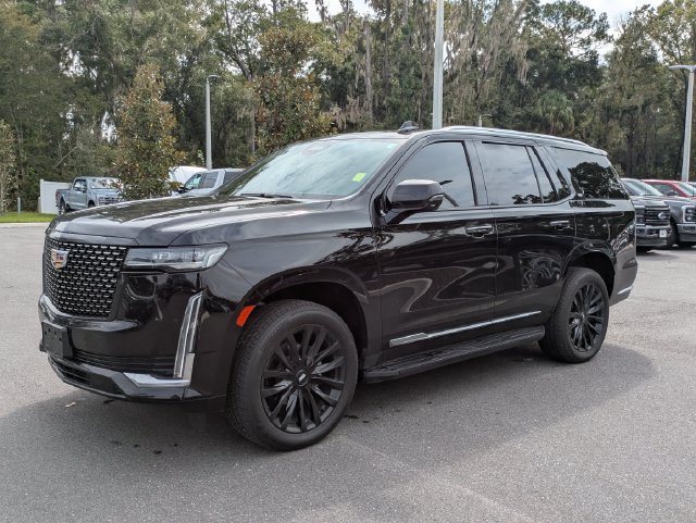 Used 2023 Cadillac Escalade Luxury AWD/4WD image 7