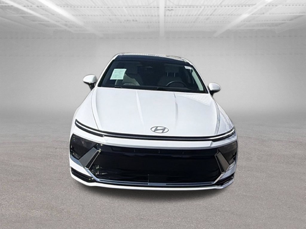 Used 2024 Hyundai Sonata SEL w/ Convenience Package FWD image 3