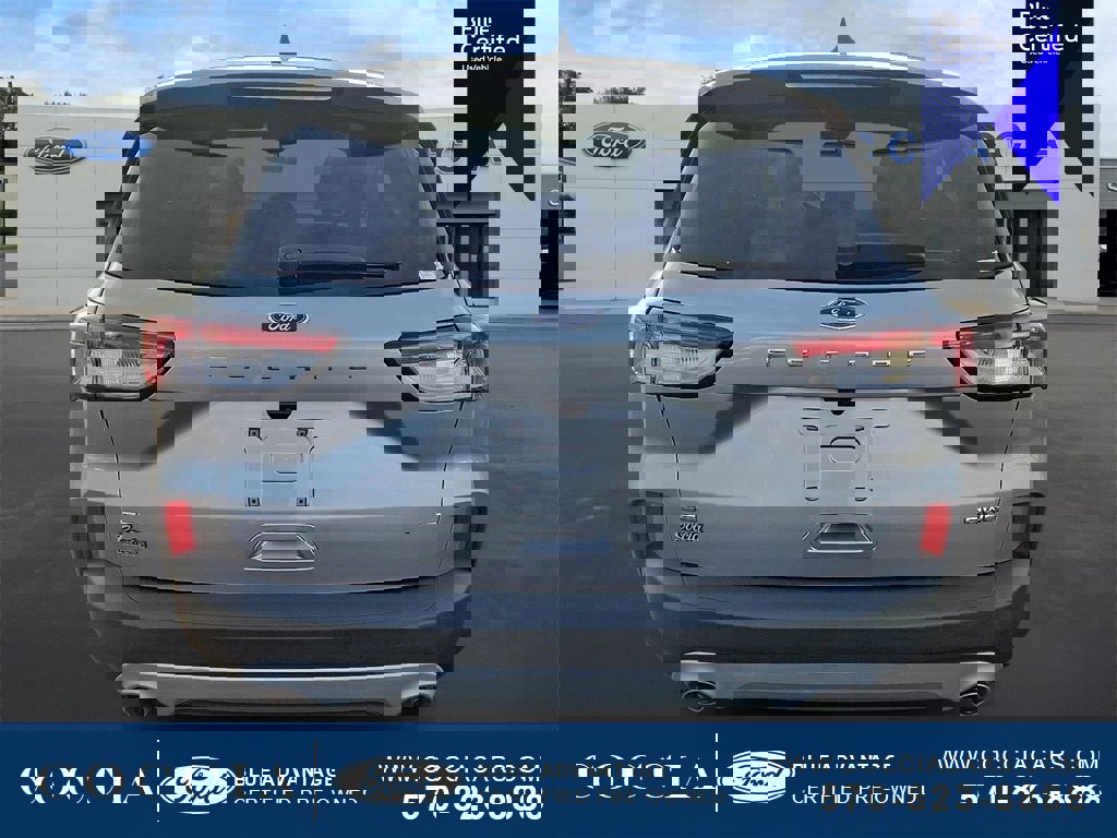 Certified 2022 Ford Escape SE w/ Cold Weather Package image 5