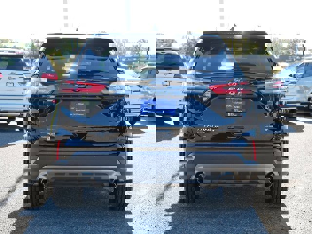 Certified 2024 Ford Edge Titanium image 4