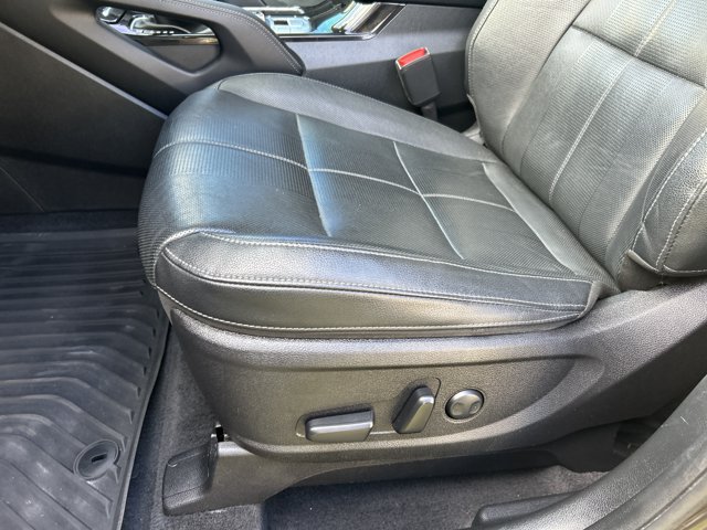 Used 2022 Kia Telluride EX w/ EX Premium Package FWD image 17