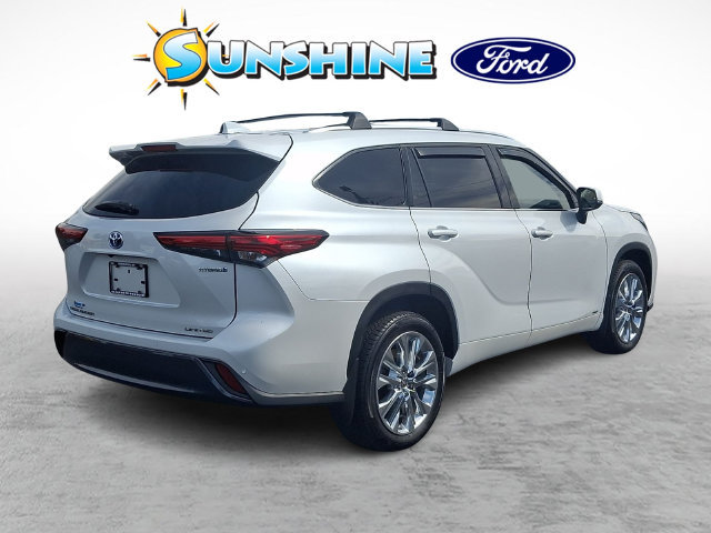 Used 2023 Toyota Highlander Limited AWD/4WD image 6