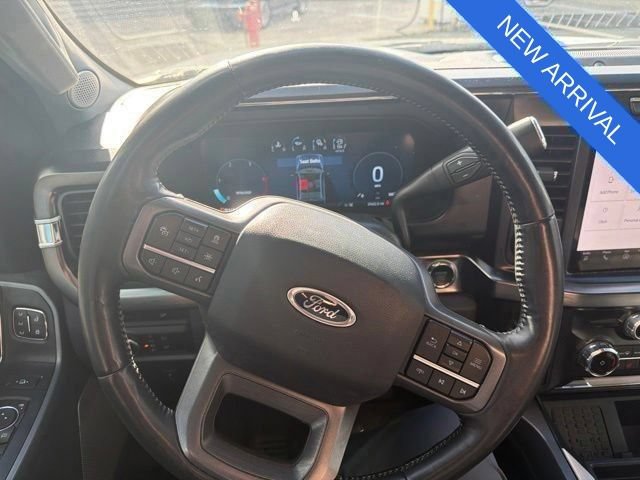 Certified 2024 Ford F250 Lariat w/ Lariat Ultimate Package AWD/4WD image 16