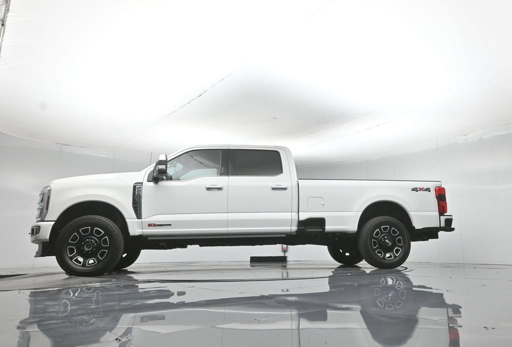 Certified 2024 Ford F250 Platinum AWD/4WD image 8