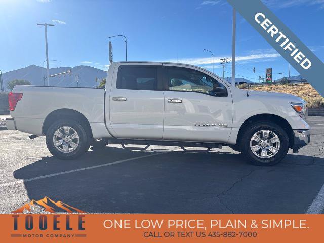 Used 2018 Nissan Titan SV w/ SV Convenience Package AWD/4WD image 7