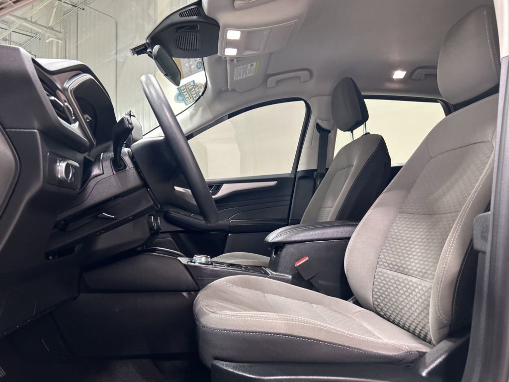Certified 2022 Ford Escape SE AWD/4WD image 11
