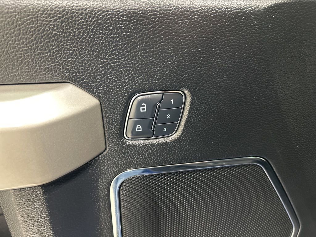Certified 2018 Ford F150 Lariat w/ Equipment Group 502A Luxury AWD/4WD image 16