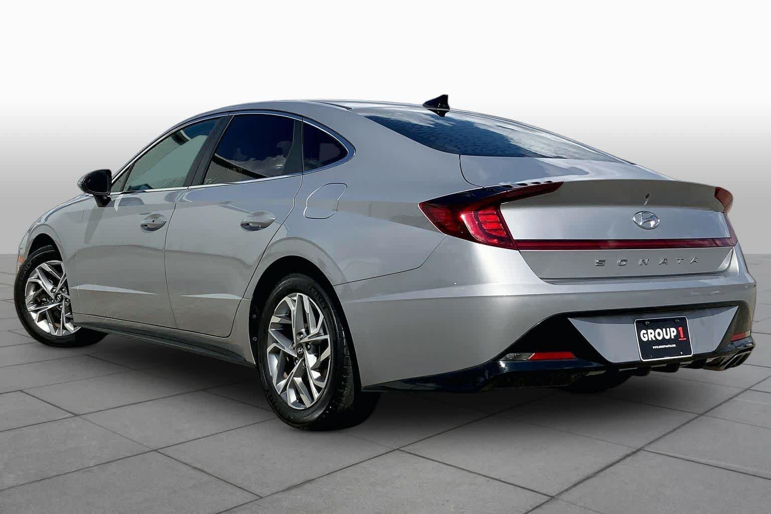 Used 2023 Hyundai Sonata SEL w/ Cargo Package FWD image 12