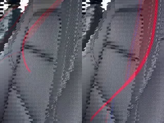 Used 2025 Chevrolet Equinox RS w/ Safety and Technology Package image 7