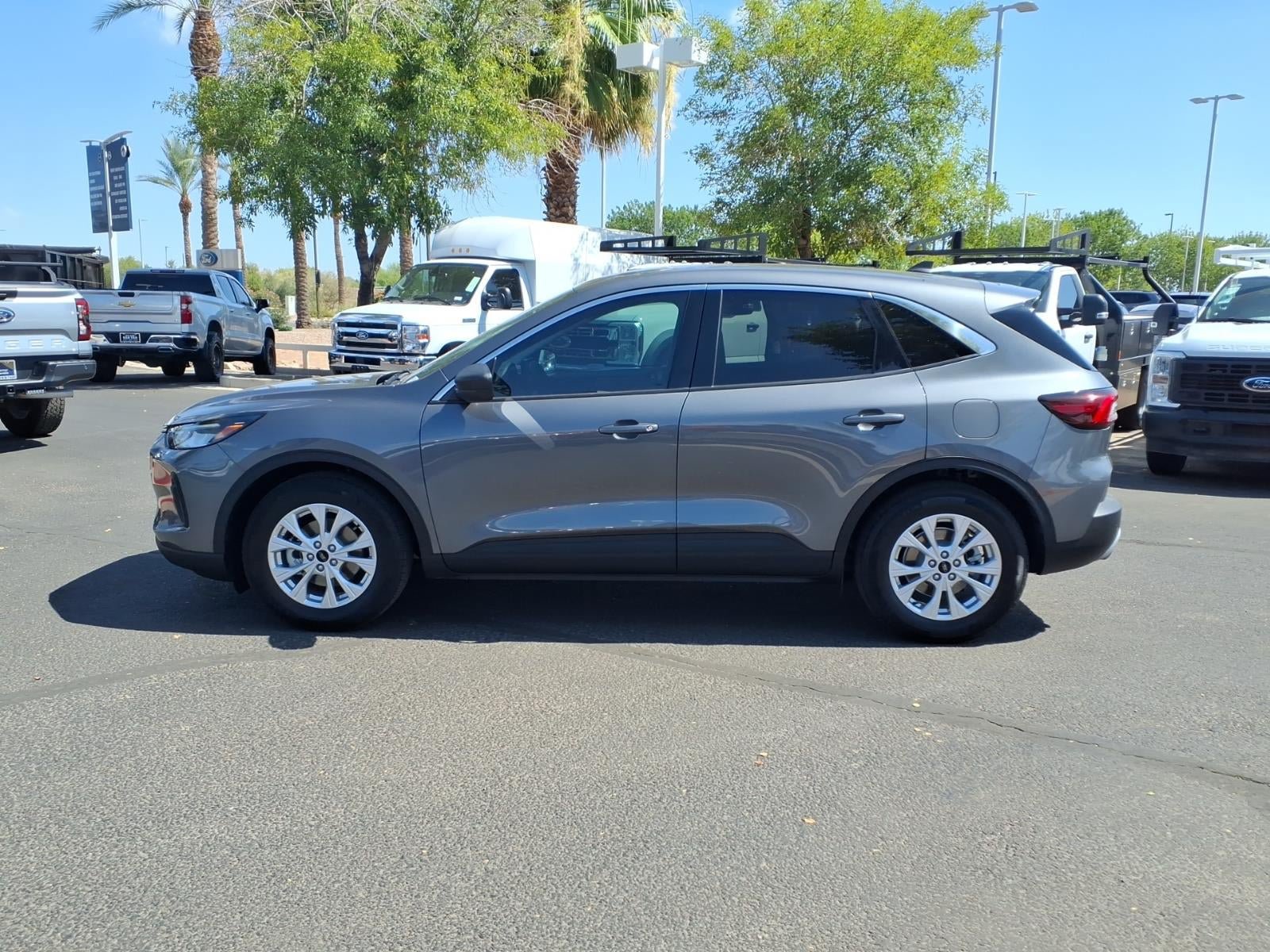 Certified 2023 Ford Escape Active w/ Tech Pack #1 FWD image 7
