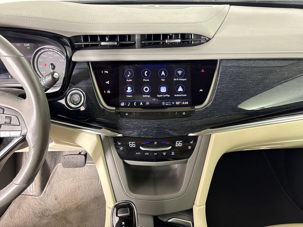Used 2024 Cadillac XT6 Premium Luxury w/ Technology Package FWD image 23