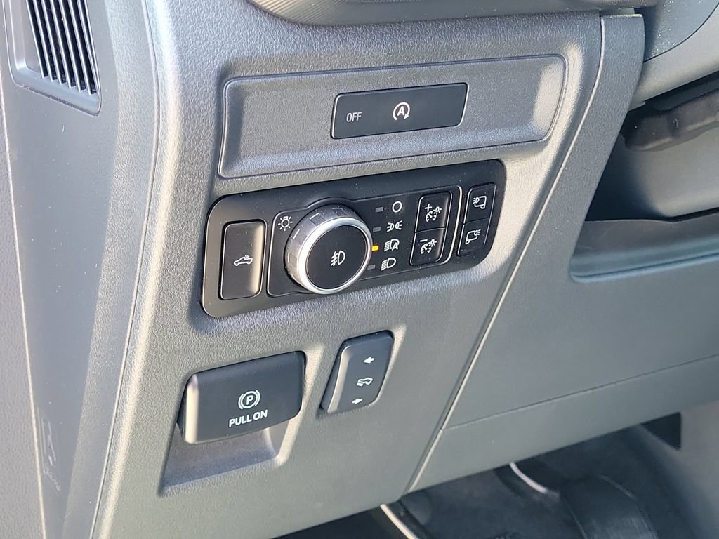 Certified 2025 Ford F150 Lariat w/ Equipment Group 501A Mid AWD/4WD image 23