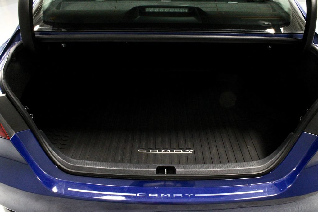 Used 2023 Toyota Camry LE w/ Convenience Package FWD image 13