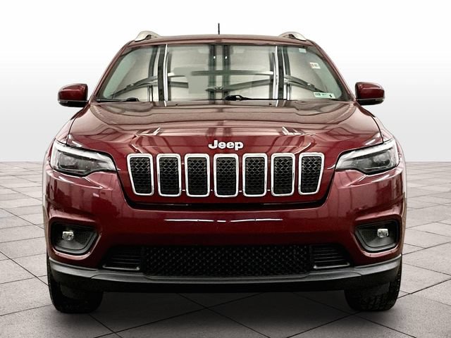 Used 2019 Jeep Cherokee Latitude Plus AWD/4WD image 3