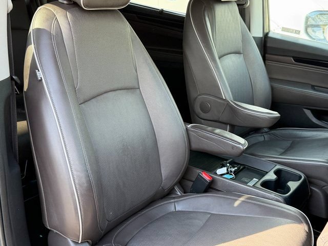 Used 2023 Honda Odyssey Elite image 34