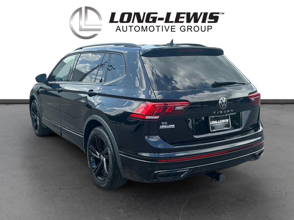 Used 2023 Volkswagen Tiguan SE R-Line FWD image 4