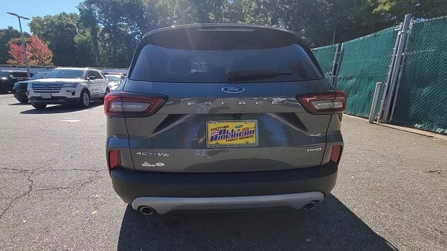 Certified 2024 Ford Escape Active w/ Tech Pack #1 AWD/4WD image 7