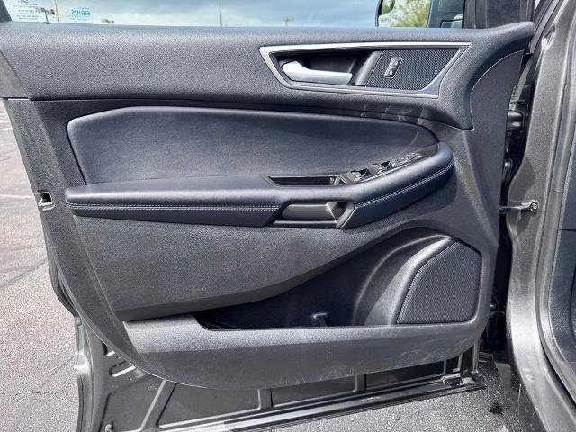 Certified 2018 Ford Edge SEL w/ Equipment Group 201A AWD/4WD image 23