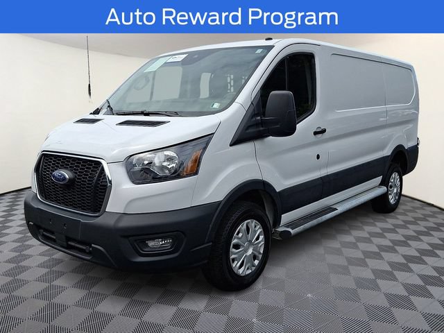 Certified 2025 Ford Transit 250 Low Roof w/ Exterior Upgrade Package RWD image 3