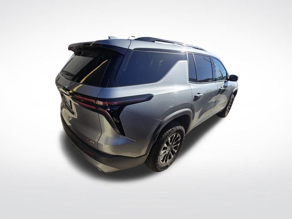 Used 2024 Chevrolet Traverse Z71 w/ LPO, Floor Liner Package image 3