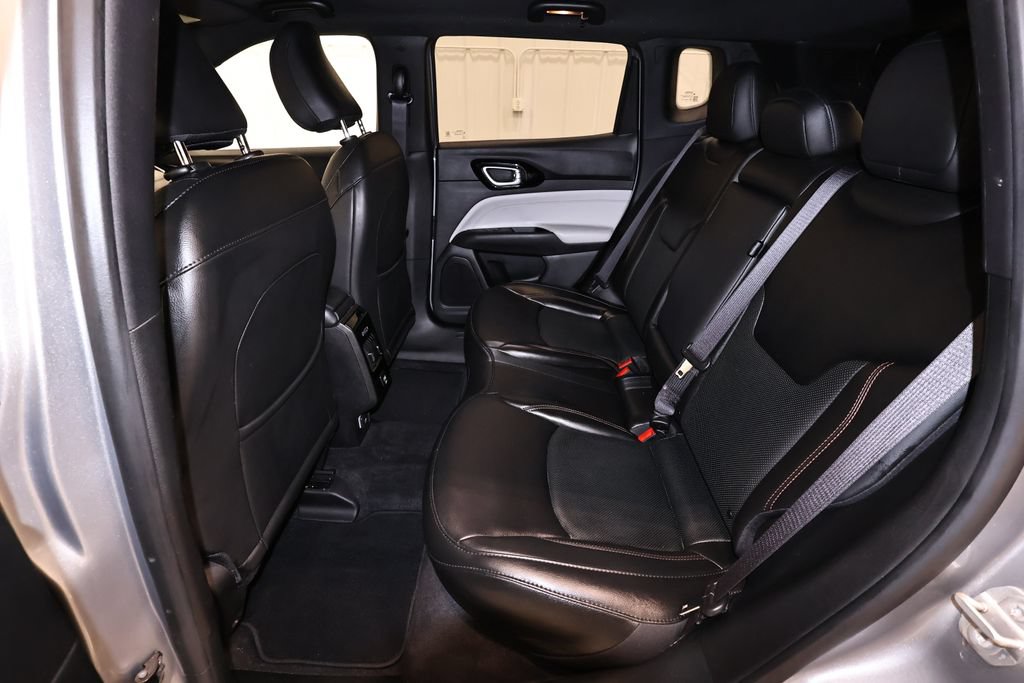 Used 2023 Jeep Compass Limited AWD/4WD image 16