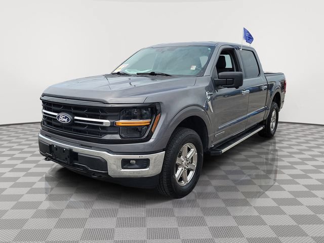 Certified 2024 Ford F150 XLT w/ Mobile Office Package AWD/4WD image 3