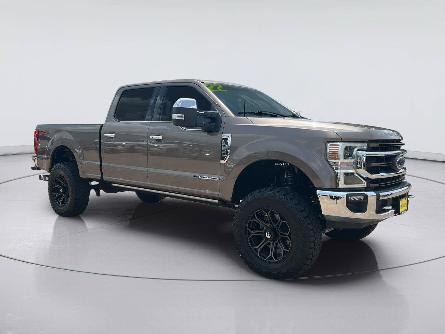 Certified 2022 Ford F250 King Ranch w/ King Ranch Ultimate Package AWD/4WD image 3