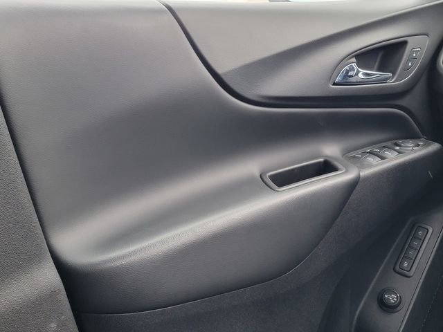 Used 2020 Chevrolet Equinox LT w/ Sport Edition image 37