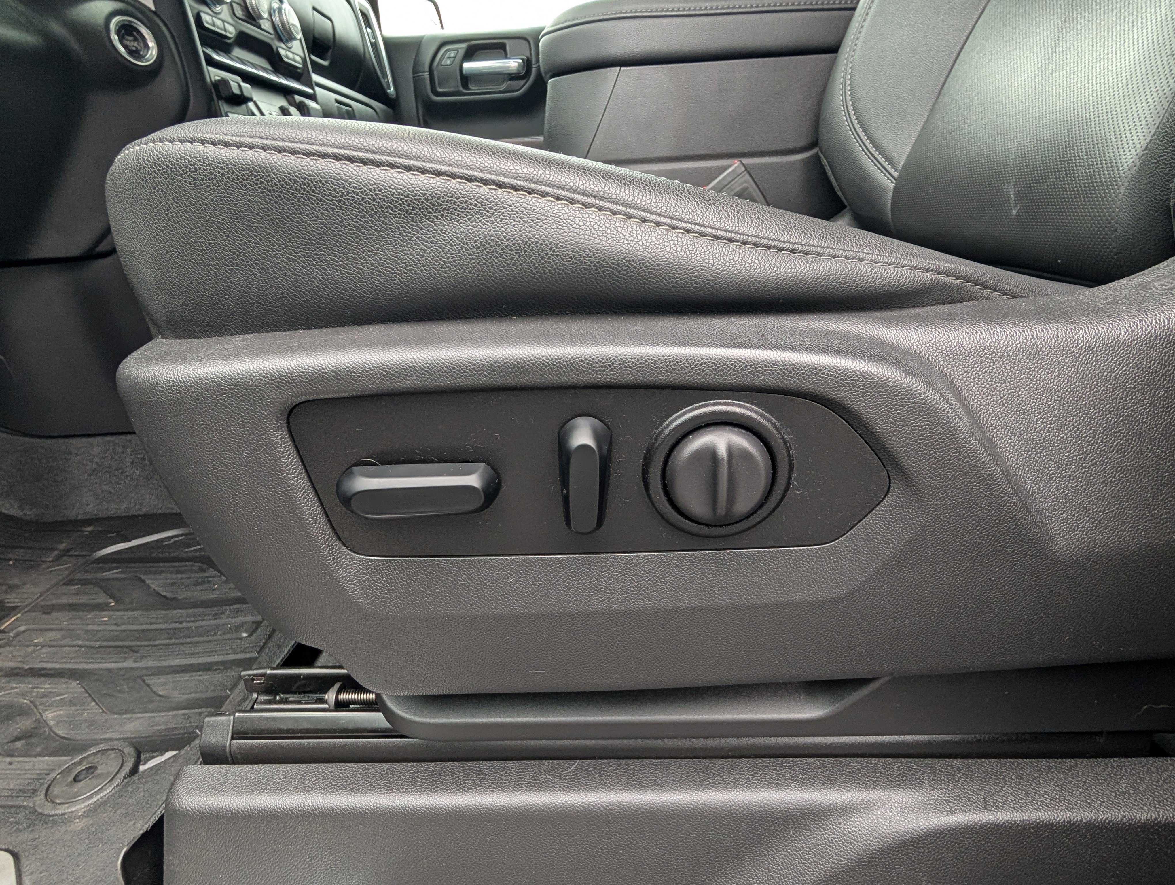 Used 2021 GMC Sierra 1500 SLT w/ SLT Premium Plus Package image 21