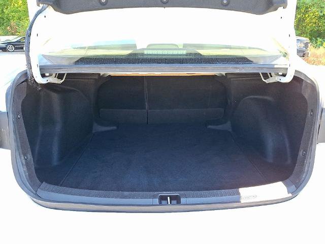 Used 2025 Toyota Corolla LE FWD image 29