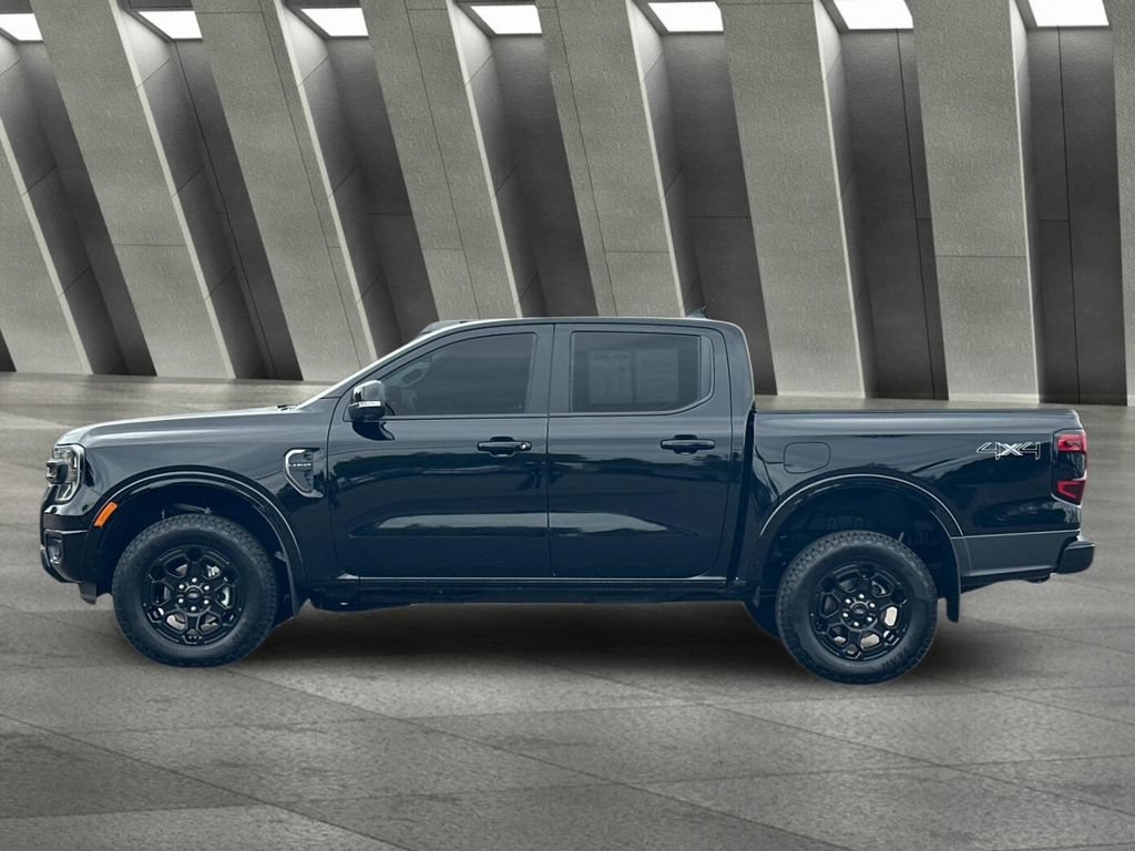 Certified 2025 Ford Ranger Lariat w/ Black Appearance Package AWD/4WD image 6