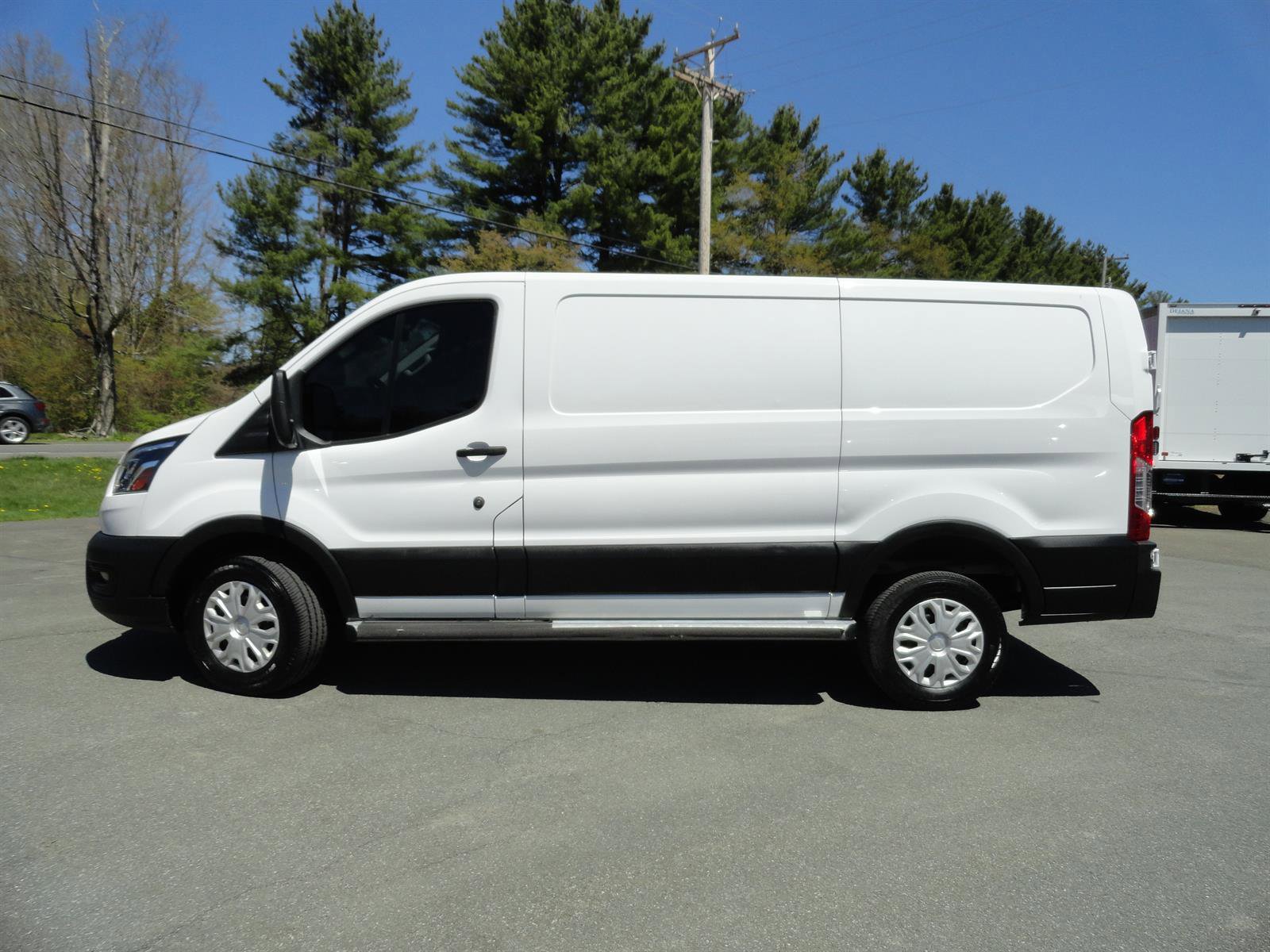 Certified 2023 Ford Transit 250 Low Roof w/ Exterior Upgrade Package RWD image 8