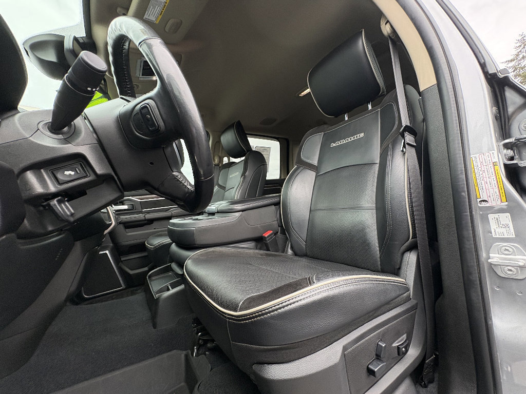 Used 2020 RAM 3500 Laramie AWD/4WD image 17
