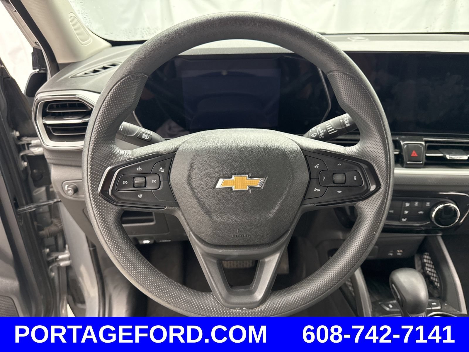 Used 2025 Chevrolet TrailBlazer LT AWD/4WD image 15