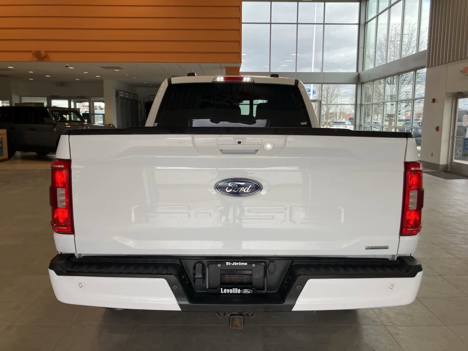 Certified 2022 Ford F150 XLT w/ Equipment Group 302A High AWD/4WD image 6