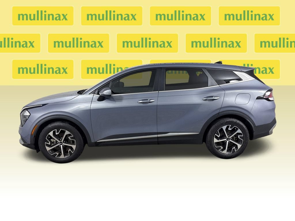 Used 2023 Kia Sportage EX FWD image 9