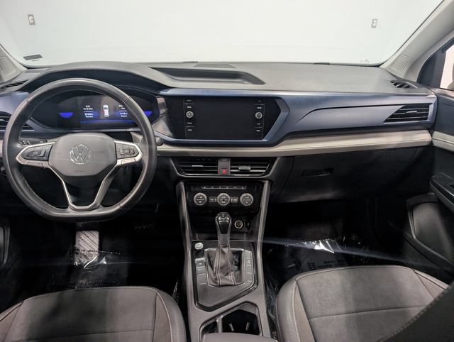 Used 2024 Volkswagen Taos SE FWD image 30