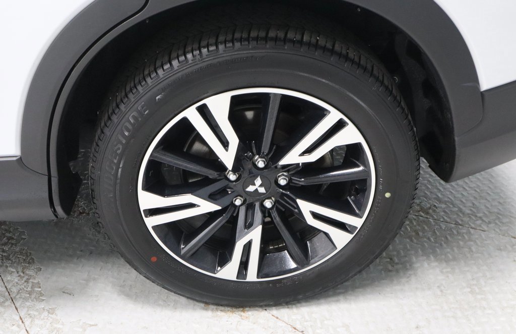 Used 2024 Mitsubishi Eclipse Cross SE image 19